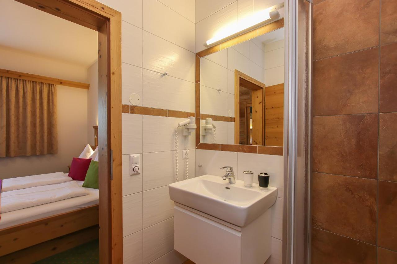 Apartamento Landhaus Hinterglemm Saalbach-Hinterglemm Exterior foto