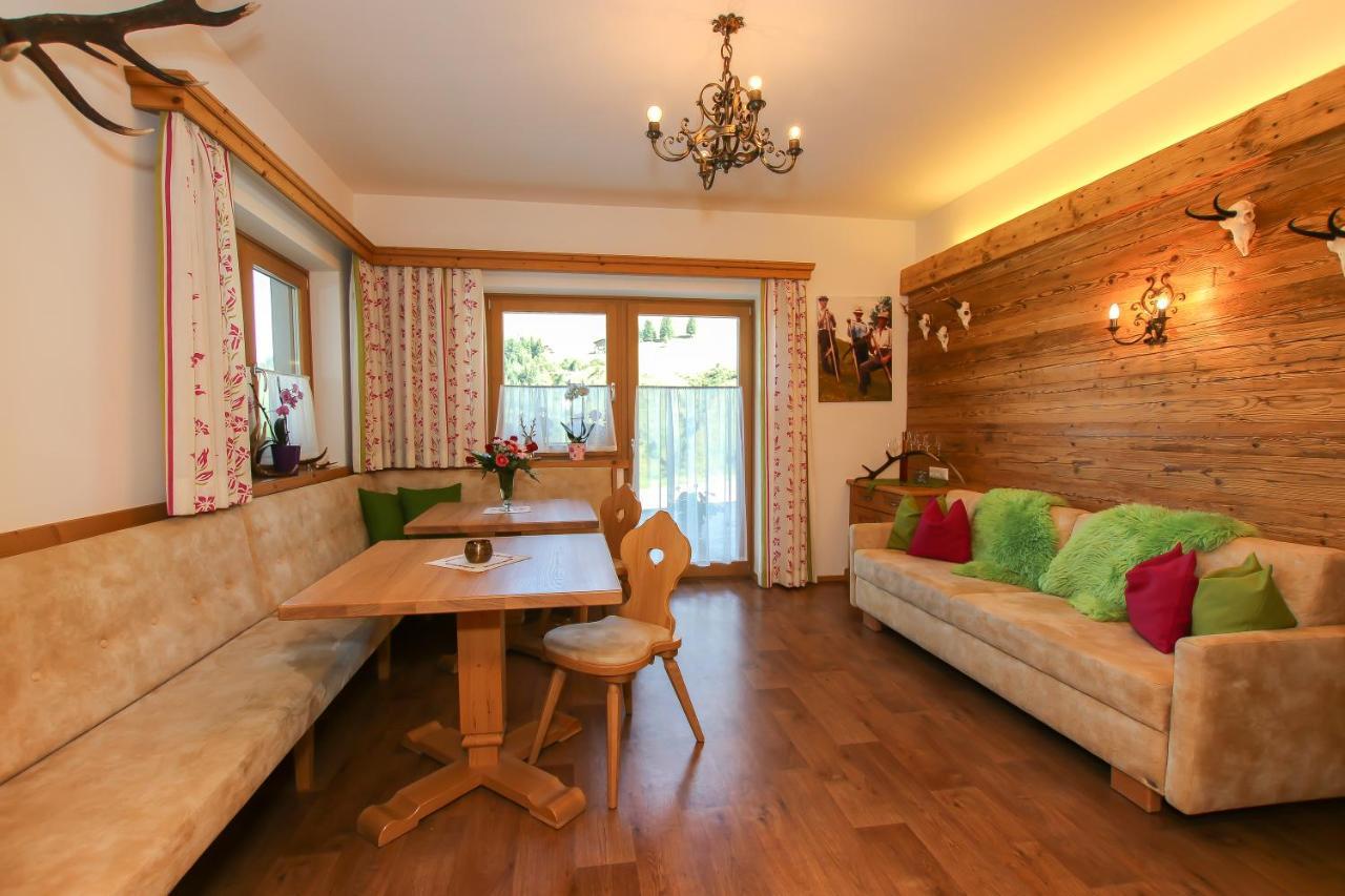 Apartamento Landhaus Hinterglemm Saalbach-Hinterglemm Exterior foto
