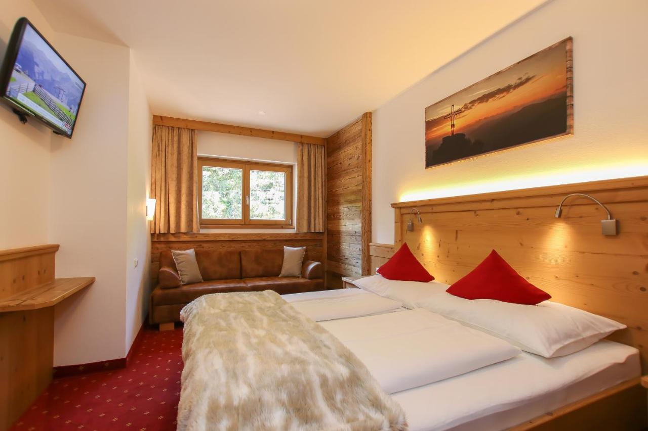 Apartamento Landhaus Hinterglemm Saalbach-Hinterglemm Exterior foto